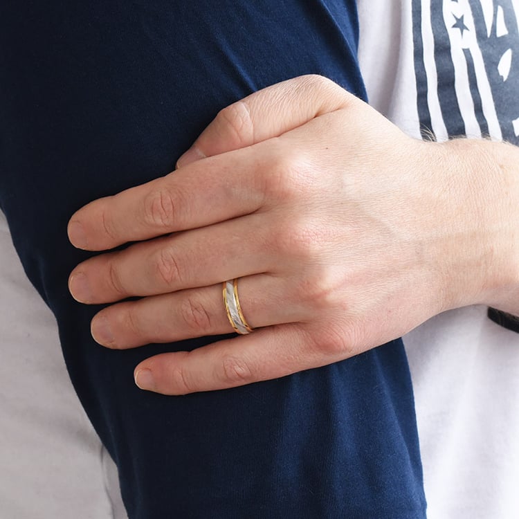 Pánský snubný prsteň 77082