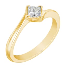 Zásnubný prsteň s princess diamantom Fenja