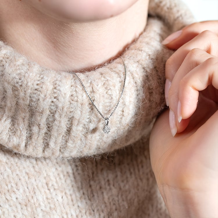 Elegantný prívesok s lab-grown diamantmi Chrisstel 151146