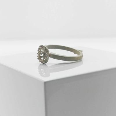 Kovový odliatok prsteňa