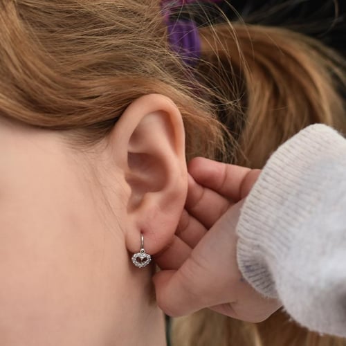 Zlaté detské náušnice srdiečka s lab-grown diamantmi Adeliza