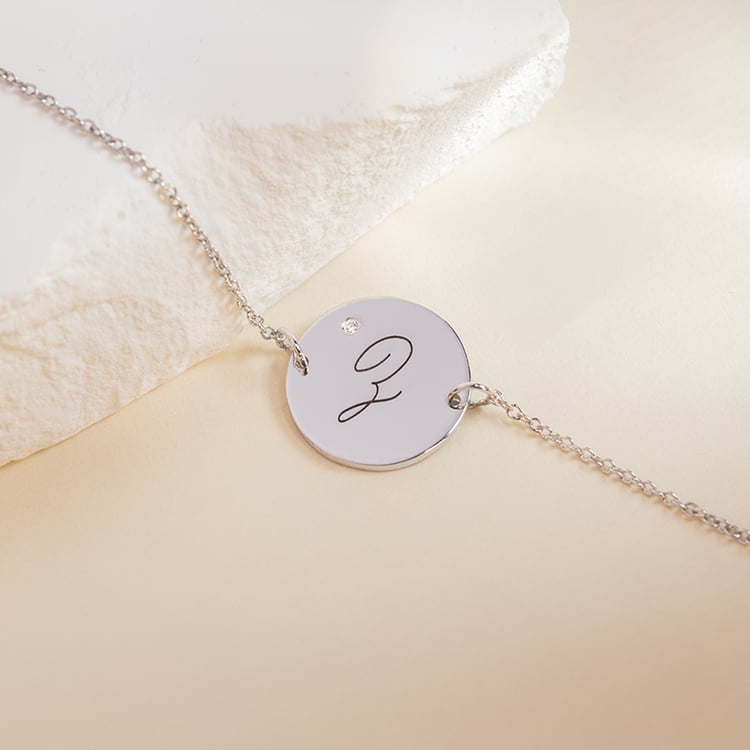 Zlatý náramok s diamantom a vygravírovaným písmenom Berul 150452