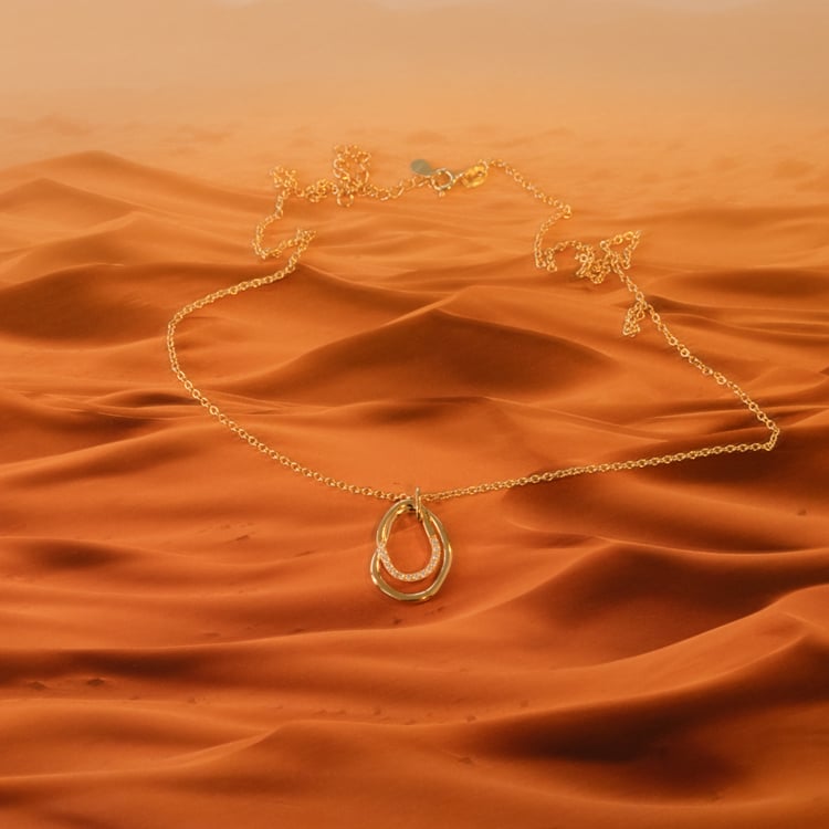 Pozlátený prívesok so zirkónmi Lowry 101236