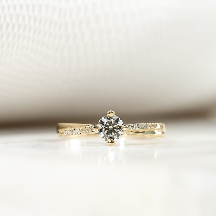 Zásnubný prsteň s lab-grown diamantmi Sanely 132357