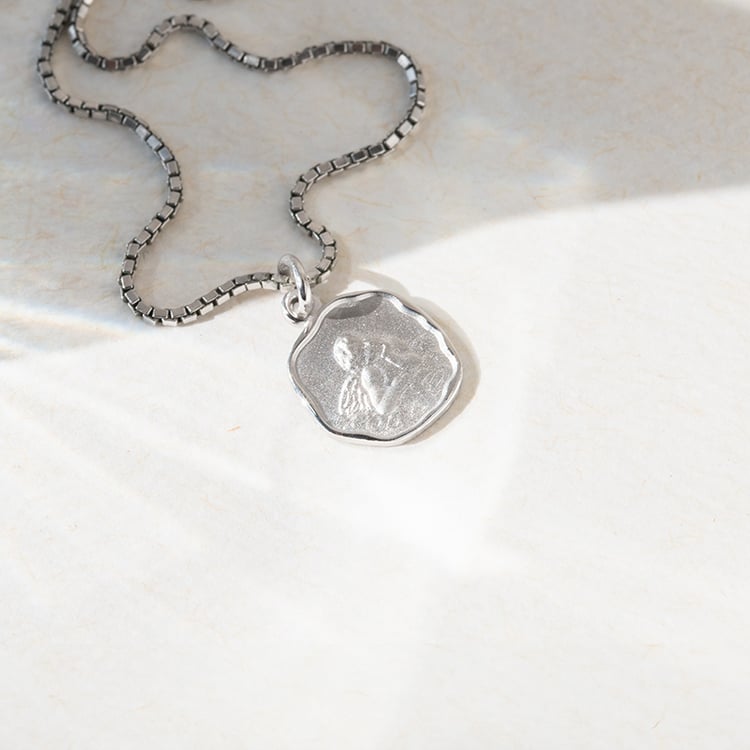 Strieborný prívesok so symbolom anjela Malach 140332