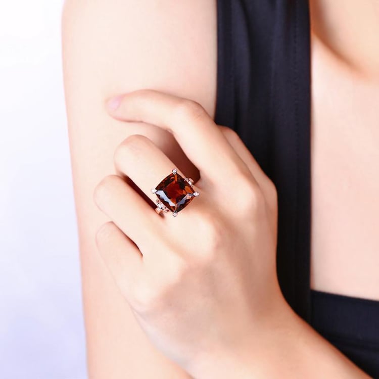 Zlatý statement prsteň Kellyn 10038