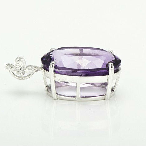 Velký ametyst s diamantmi 2508