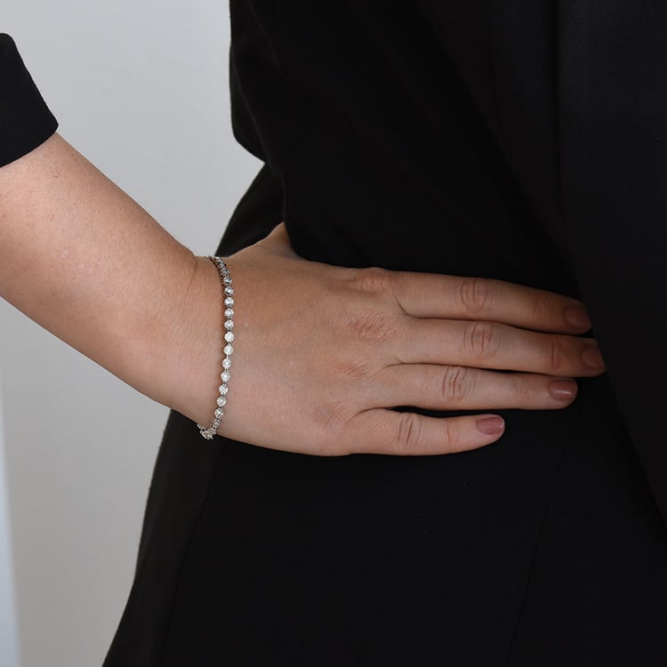 Strieborný náramok s trblietavými lab-grown diamantmi Alessio 108032