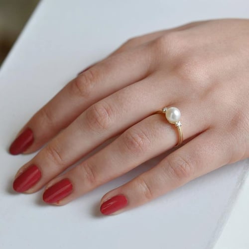 Zásnubný prsteň s perlou a diamantmi Cassie