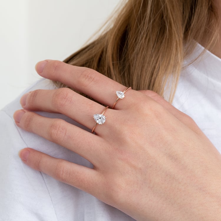 Zásnubný prsteň s pear moissanitom s výberom veľkosti Cooley 124750