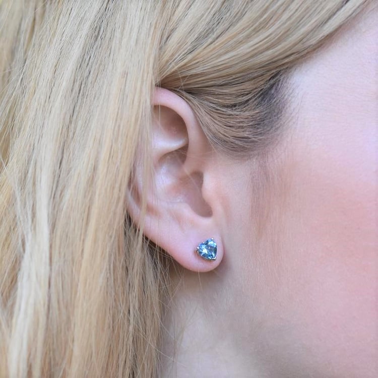 Náušnice v tvare srdca s londýnskym topásom Erini 104577