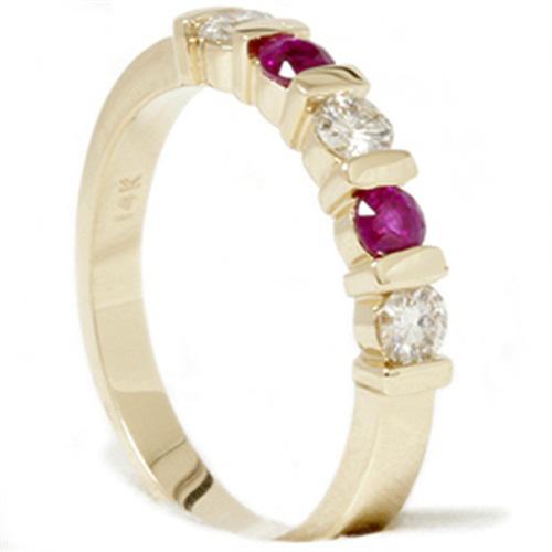Zlatý prsteň s diamantmi a rubínmi 5420
