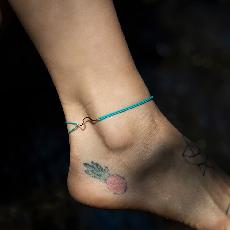 Strieborný povrázkový náramok s vlnkou Onda 108821