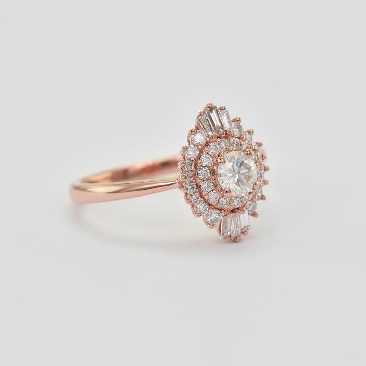 Zlatý vintage prsteň s moissanitom 24444