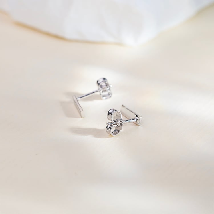 Minimalistické náušnice zo zlata Barr 151756