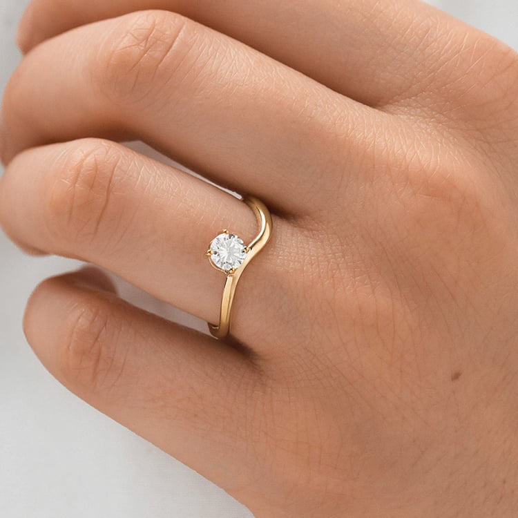 Prsteň s round lab-grown diamantom 154775