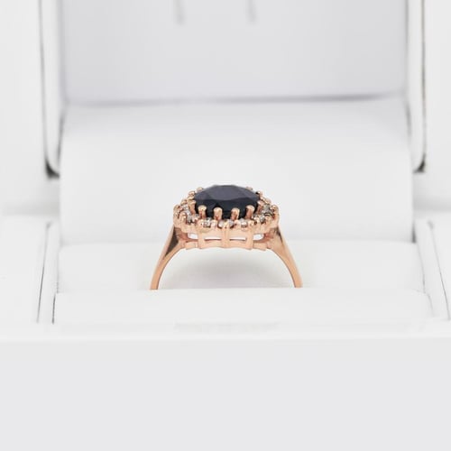 Prsteň s modrým zafírom a diamantmi Zanite