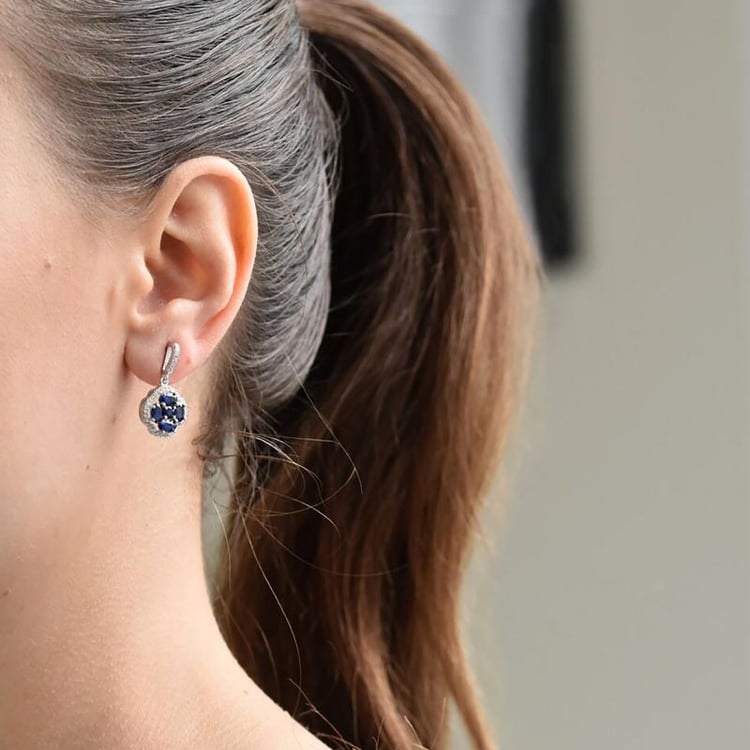 Strieborné kvetinové náušnice 42612