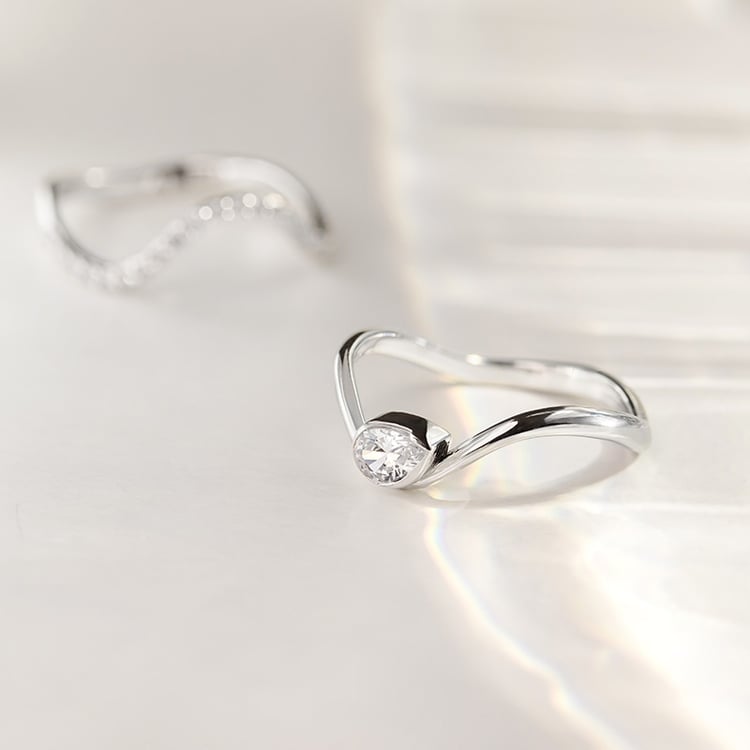 Atypická svadobná obrúčka s lab-grown diamantmi 155525