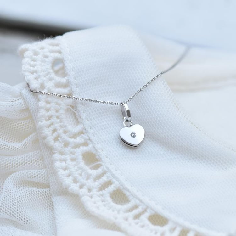 Náhrdelník s diamantom 40330