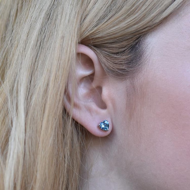 Romantické strieborné náušnice 14802