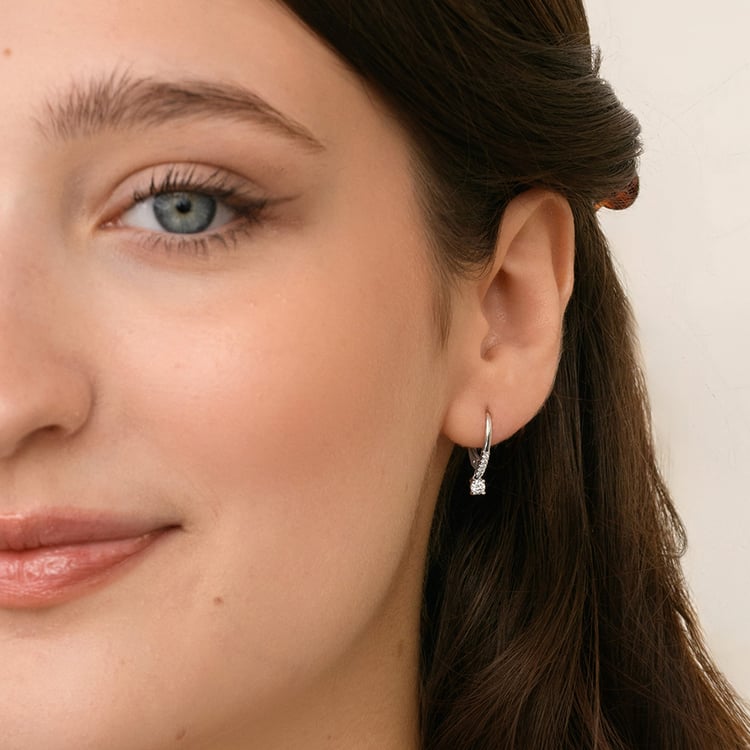 Strieborné visiací náušnice s prírodnými diamantmi 158804