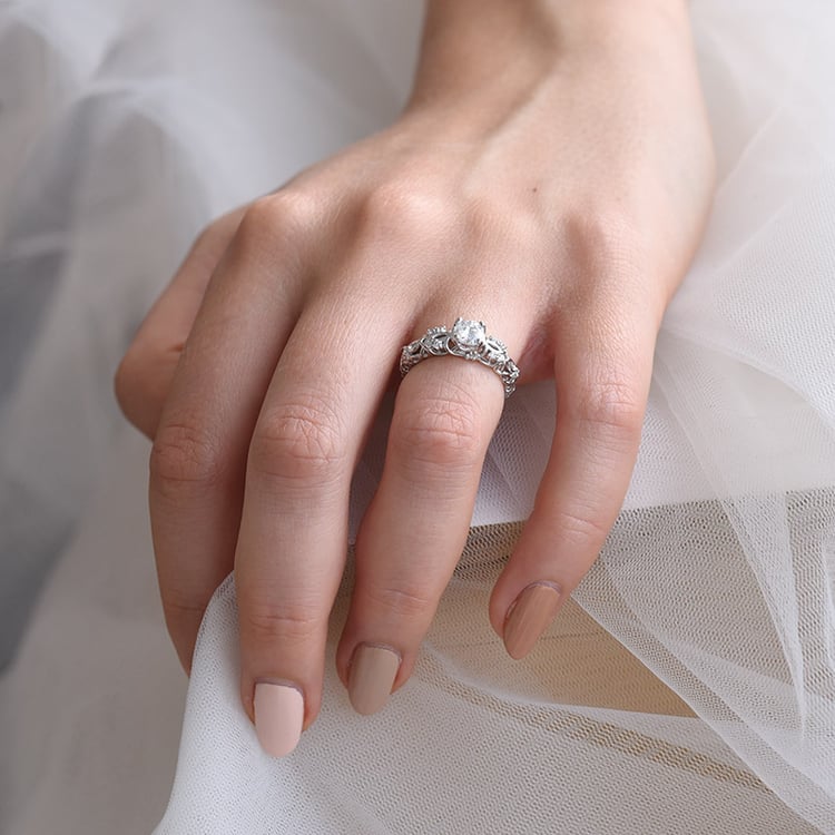 Vintage zásnubný prsteň 69438