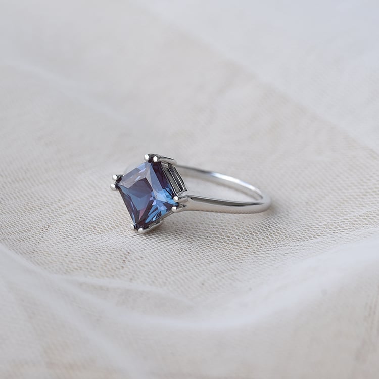 Zlatý prsteň 72440