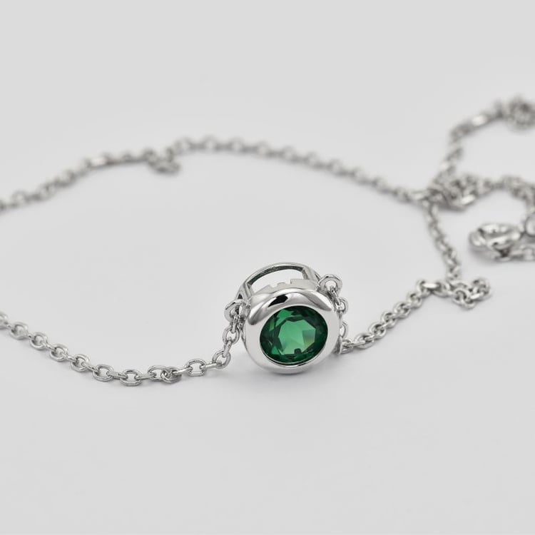 Smaragdový náhrdelník 24630
