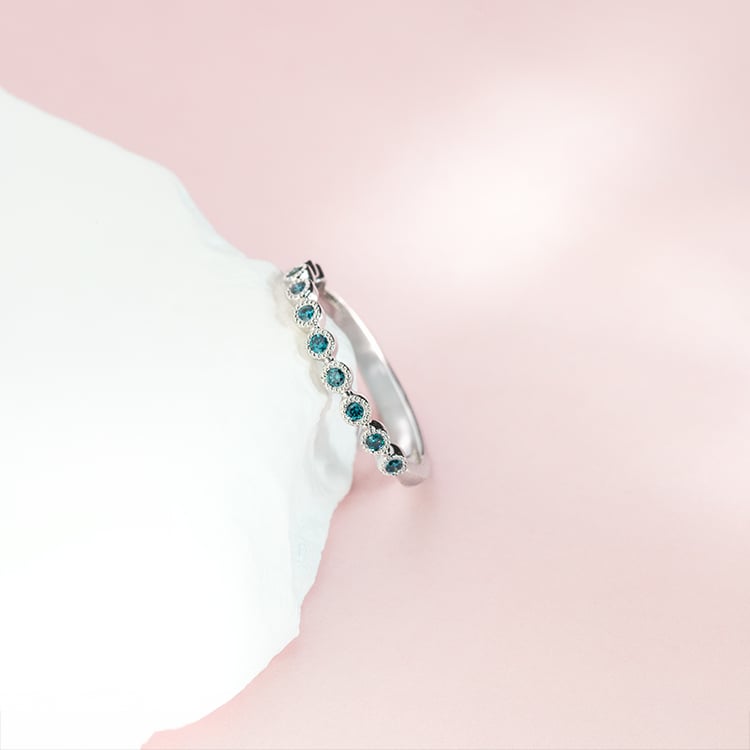 Zlatý prsteň s modrými diamantmi Edan 150208