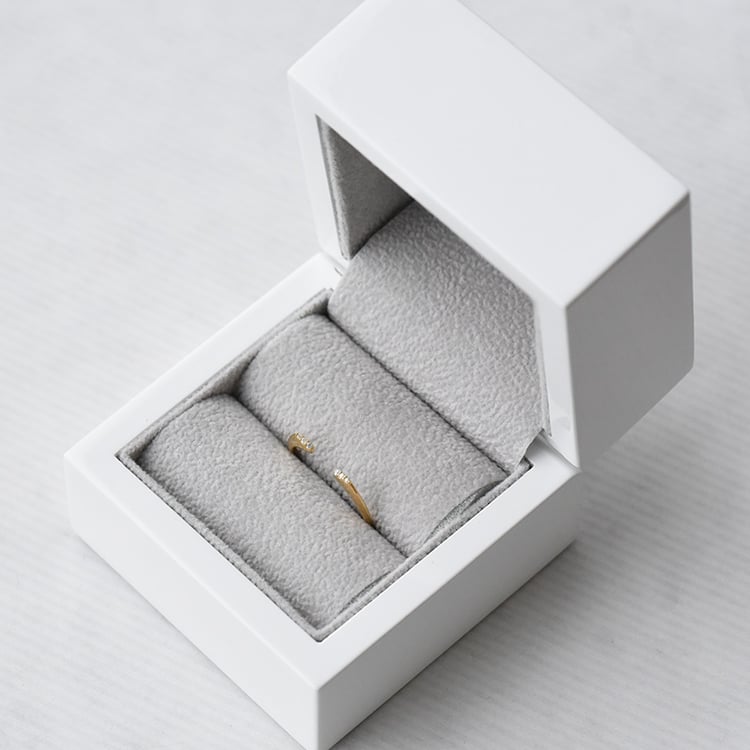 Prsteň s diamantmi 72919