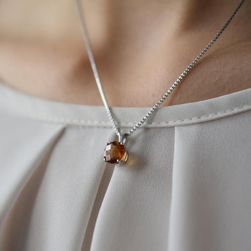 Zlatý prívesok s 1.70ct citrínom Atik