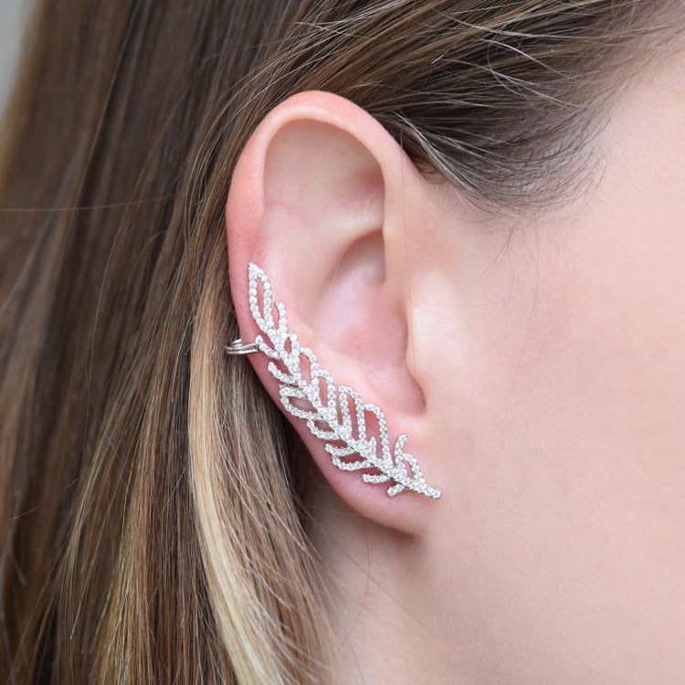 Strieborné climber fashion náušnice 21359