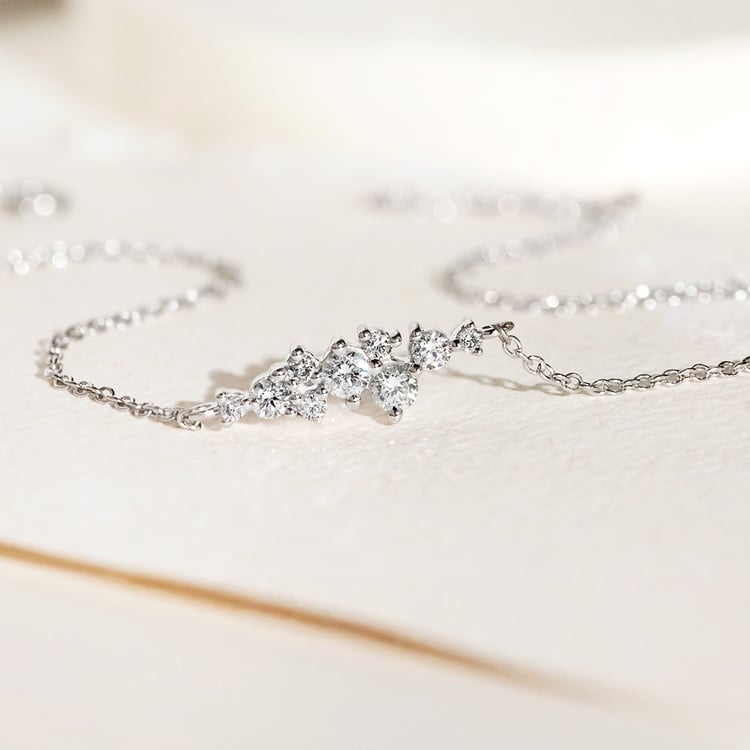 Minimalistický cluster náramok s lab-grown diamantmi Kianna 161340