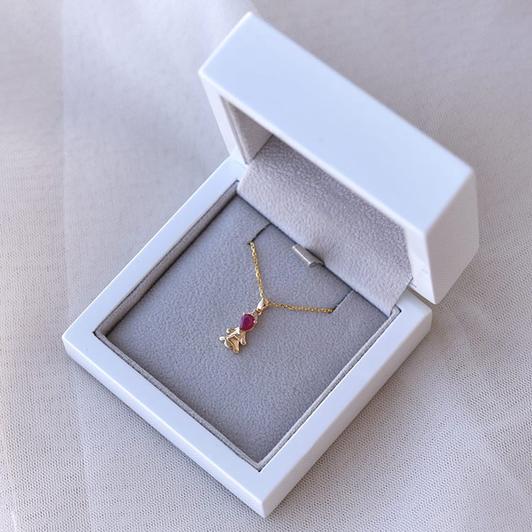 Rubínový náhrdelník v znamení Panny s diamantmi 67241