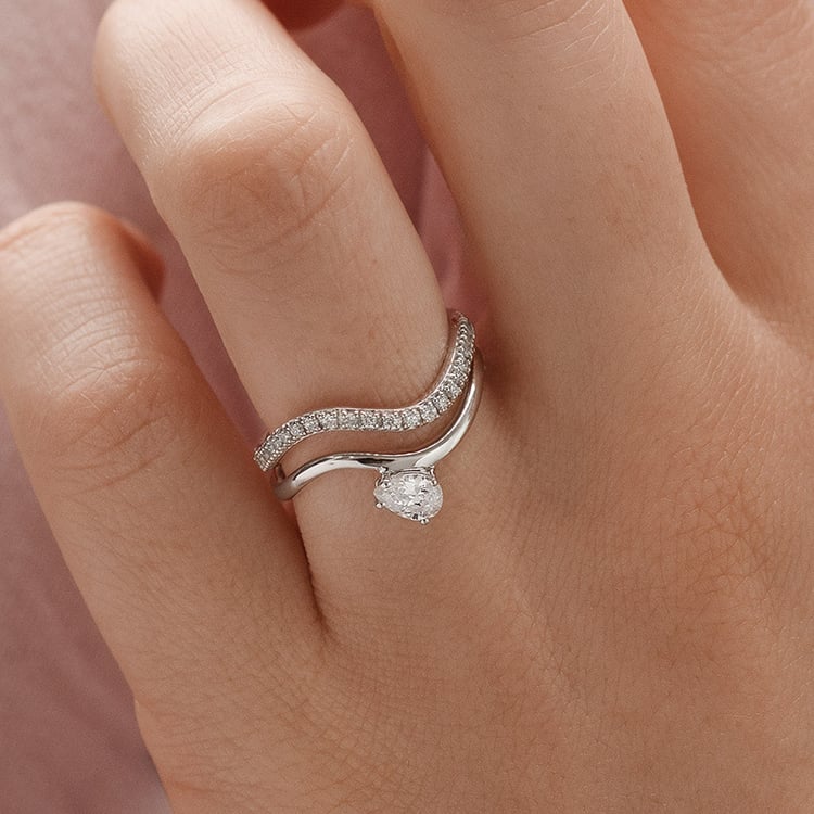 Elegantný zásnubný prsteň zo zlata 154735