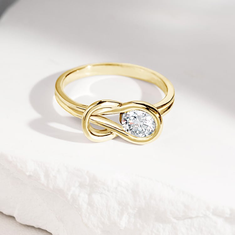 Zásnubný prsteň s moissanitom Bryn 156295