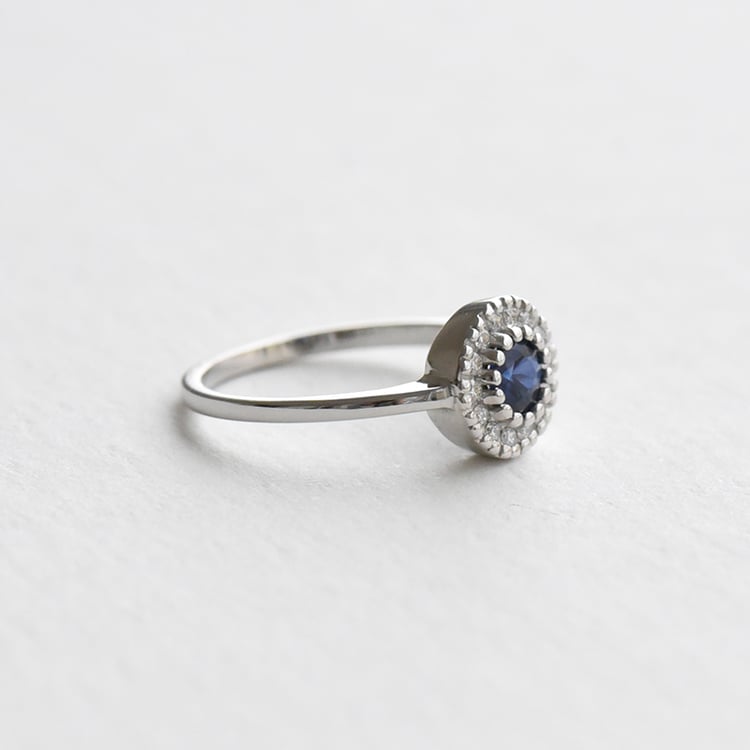 Prsteň so zafírom a diamantmi 74948