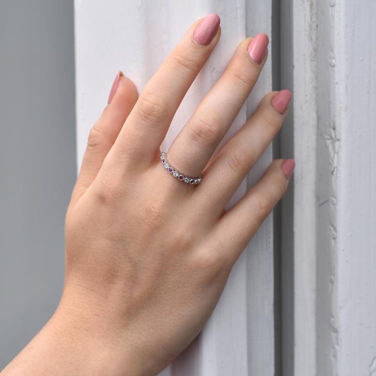 Zlatý eternity prsteň s diamantmi 44862