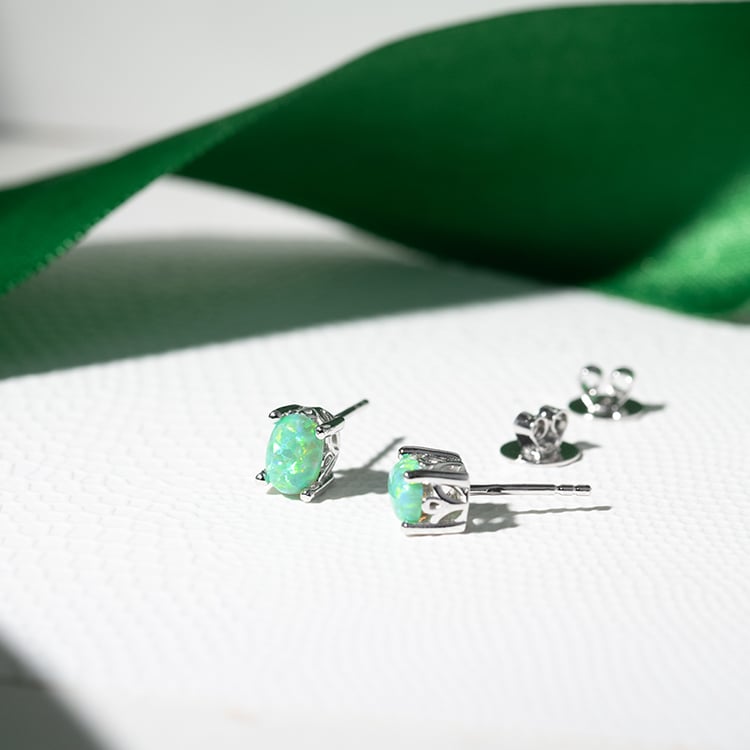 Strieborné náušnice so zelenými opálmi Kana 130469
