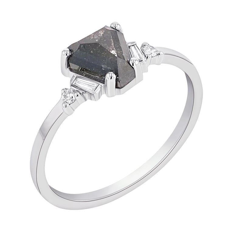 Zlatý prsteň so salt and pepper diamantom