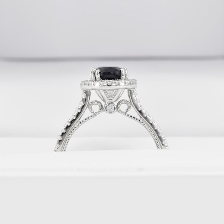 Strieborný zafírový prsteň so zirkónmi 13071