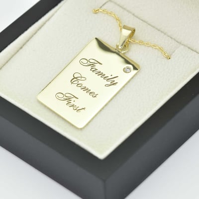 Zlatá dostička s gravírom