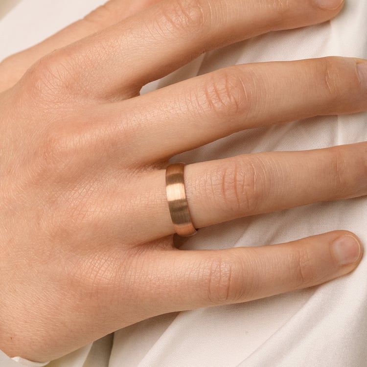 Pologuľaté svadobné prstene zo zlata Amma 156847