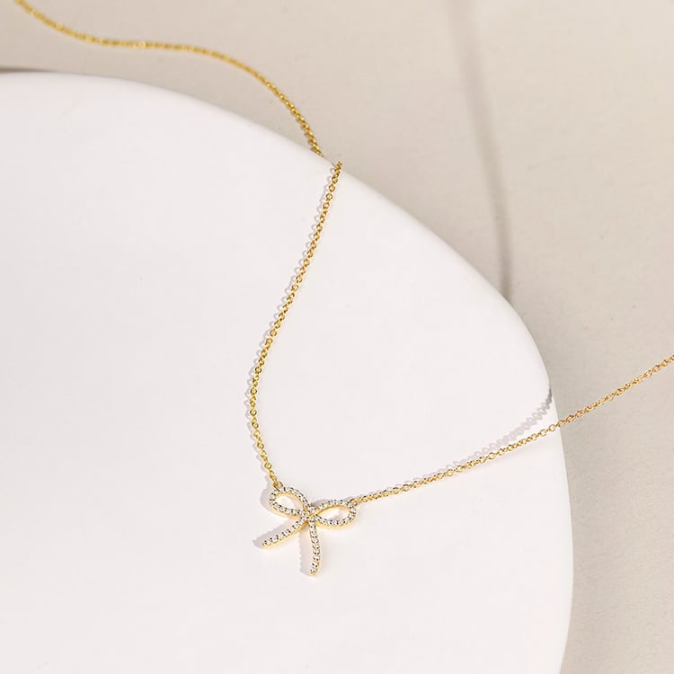 Mašlička v diamantovom náhrdelníku Helyne 153881