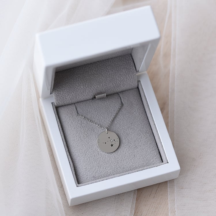 Platinový prívesok sa súhvezdím a diamantom Emmylou 70605