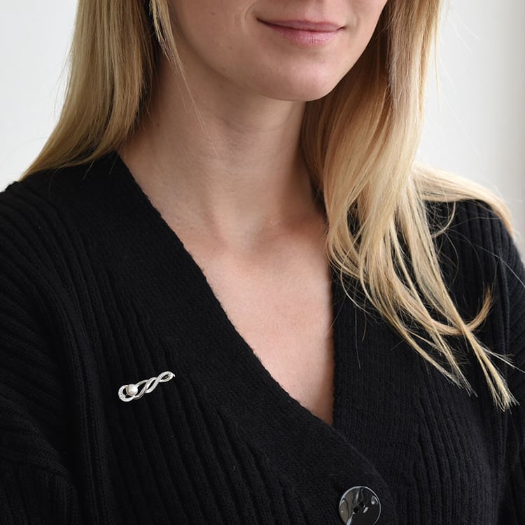 Perlová brošňa 83689