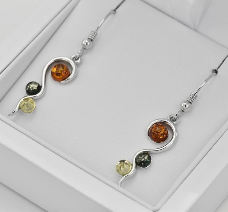 Náhrdelník s jantármi 26557