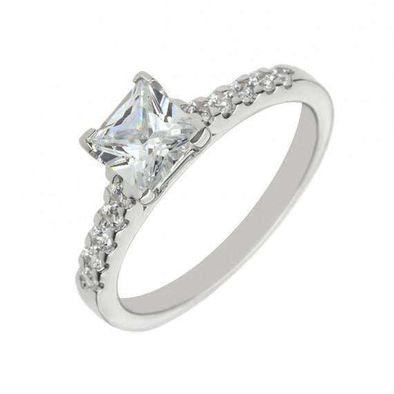 Platinový prsteň Zara