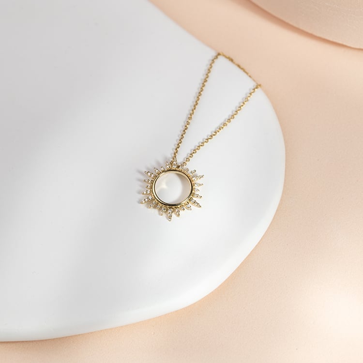 Prívesok v tvare diamantového slnka Maja 149044